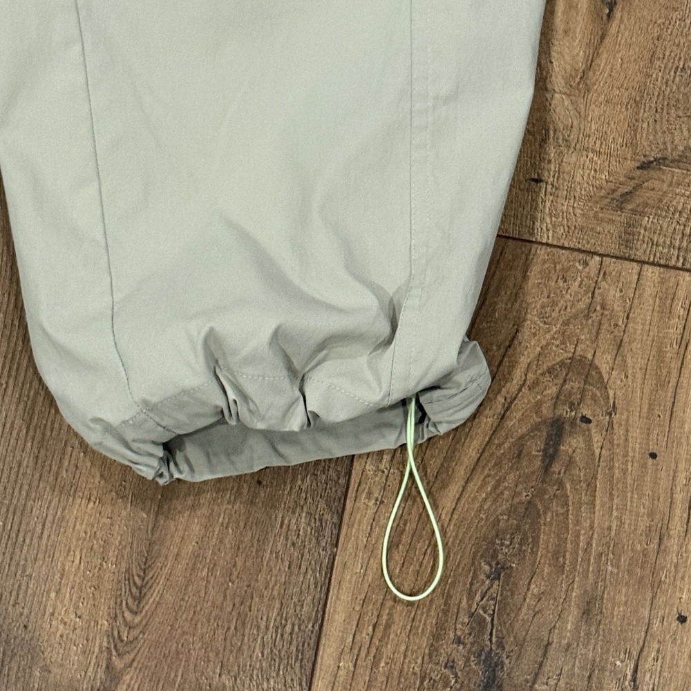 Athleta Cascade Poplin Cargo Pant Oak Tan Size S Small Khaki Lightweight NEW - Picture 2 of 5